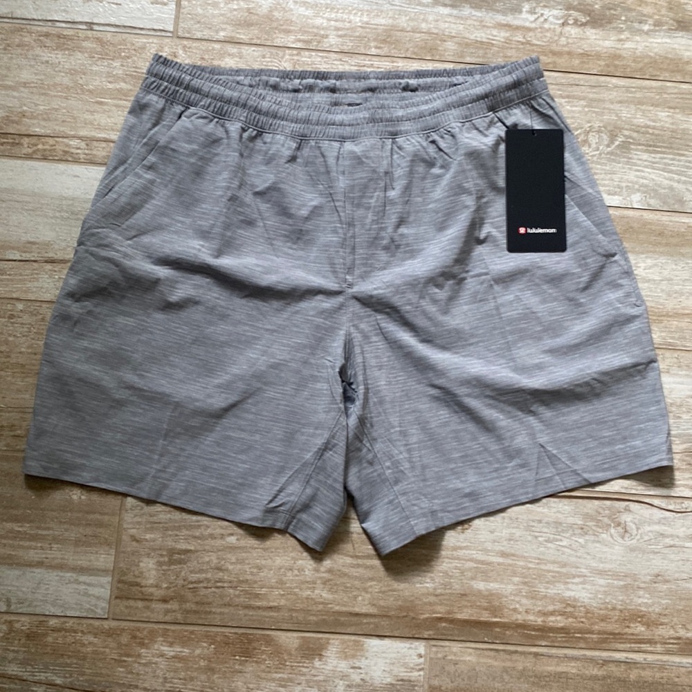 Mens XL lululemon shorts